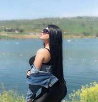 Karşınızda Mersin Otele Gelen Escort: Ateşinizi Yükselten Sihirli Parıltı