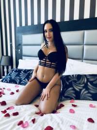 Mersin Eve Gelen Escort: Canan, Bu Gece Sizi Bekliyor