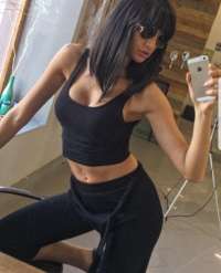 Mersin'deki Otele Gelen Çarpıcı Escort: Göz Alıcı Cazibe ve Unutulmaz Anlar