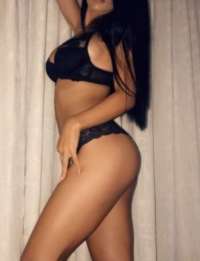 Mersin'ın Büyüleyici Sihirbazı, Otele Gelen Escort